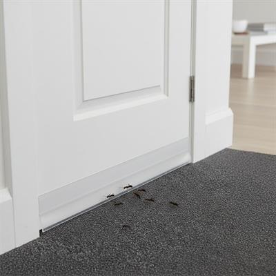 Kapı Eşiği Bandı 3 Mt – Toz, Soğuk ve Böcek Önleyici Kendinden Yapışkanlı İzolasyon Şeridi (3936)