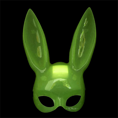 Karanlıkta Parlayan Fosforlu Tavşan Maskesi – Glow Bunny Masquerade Maske (32x22 Cm)