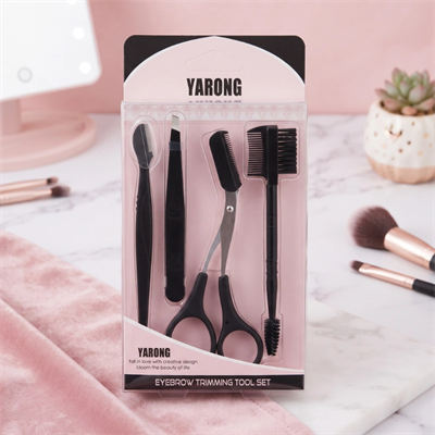4 Parcali Hassas Kas Bakim Seti Cimbiz Makas Sekillendirme Bicagi Ve Tarak Fircasi BX-313495