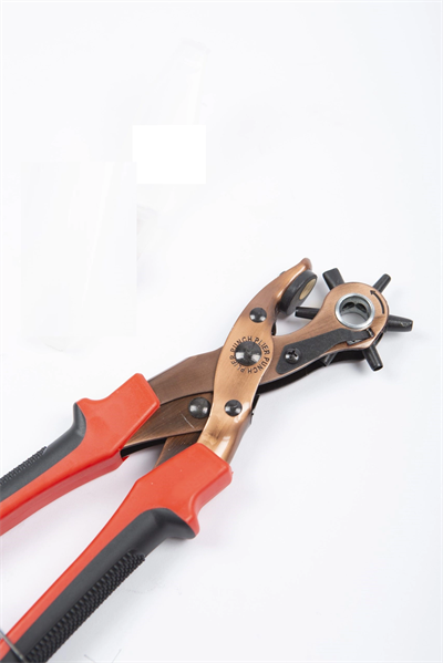 Kemer - Deri Delme Pensesi 6 Farklı Oval Ve Yuvarlak Delikler