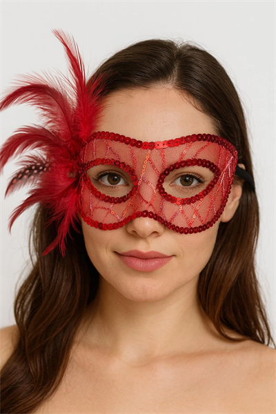 Kırmızı Renk Yandan Tüylü Pul Payet İşlemeli Parti Maskesi 23x12 Cm
