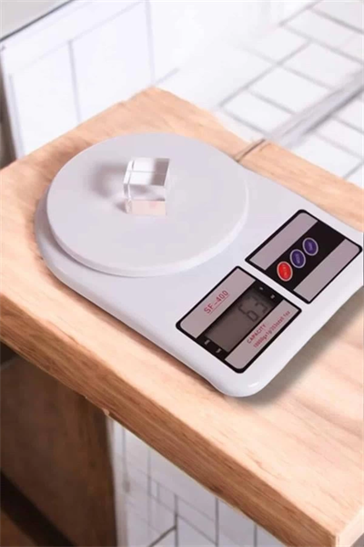 Kompakt Tasarım ve Tek Tuşla Sıfırlama Özelliğiyle Kullanımı Kolay Mutfak Tartısı