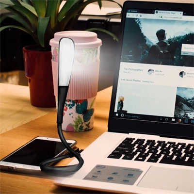 Kompakt USB Siyah 14 Ledli 3 Kademeli Dokunmatik Okuma Lambası