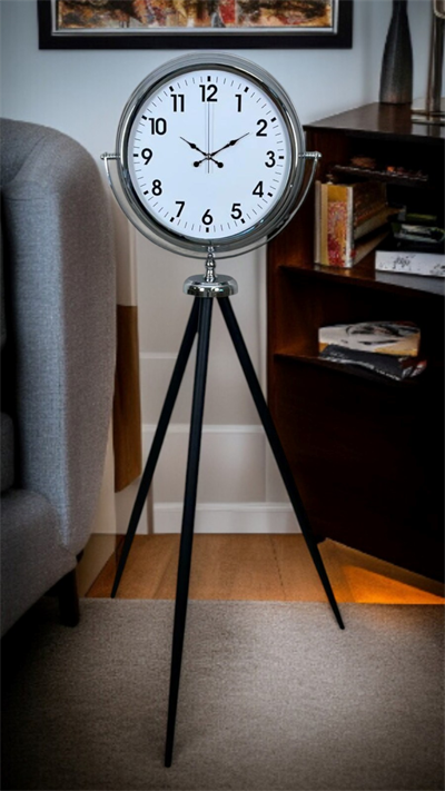 Krom Dekoratif Tasarım Tripod Ayaklı Saat