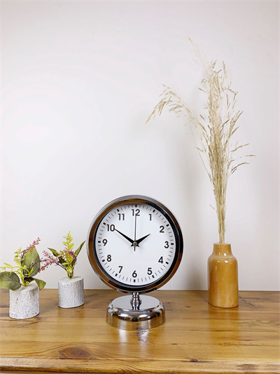 Krom Metal Lüks Masa Saati 25×20 cm