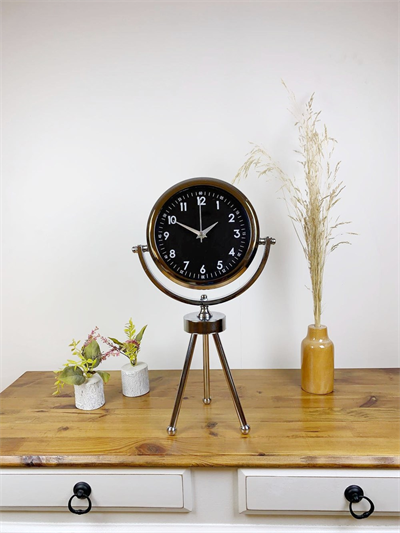 Krom Metal Mini Tripod Gece Siyahı Masa Saati 45×26 cm