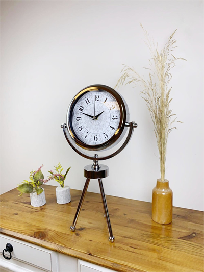 Krom Metal Mini Tripod Retro Masa Saati 45×26 cm