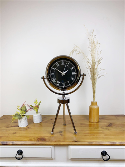 Krom Metal Mini Tripod Siyah Retro Masa Saati 45×26 cm