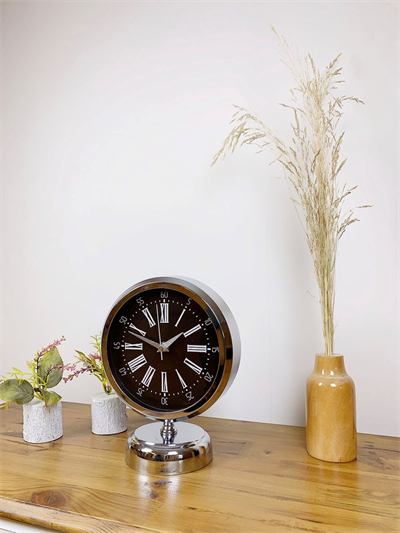 Krom Metal Roma Rakamlı Masa Saati 25×20 cm