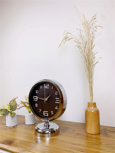 Krom Metal Tasarım Masa Saati 25×20 cm