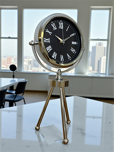Krom Şık Üç Ayaklı Masa Saati
