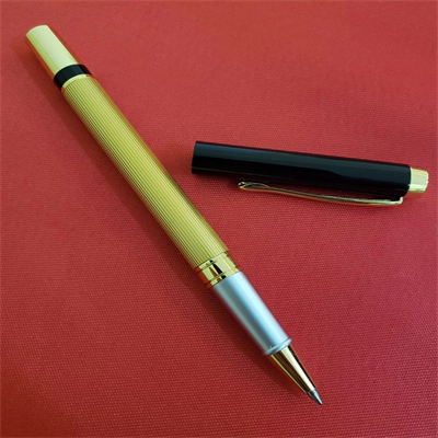 Kutulu Metal Roller Gold Siyah Kalem