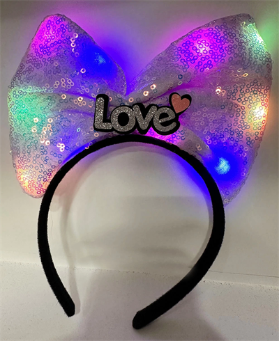LED Işıklı Love Yazılı Mor Fiyonk Taç – Kız Çocuk Parti Tacı
