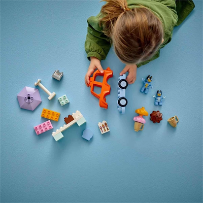 LEGO DUPLO Bluey: Bluey ile Dondurma Gezisi 10458