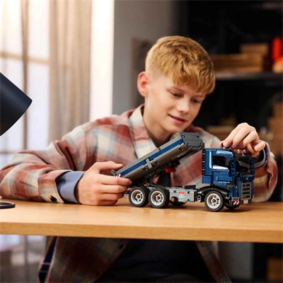 Technic Damperli Kamyon
