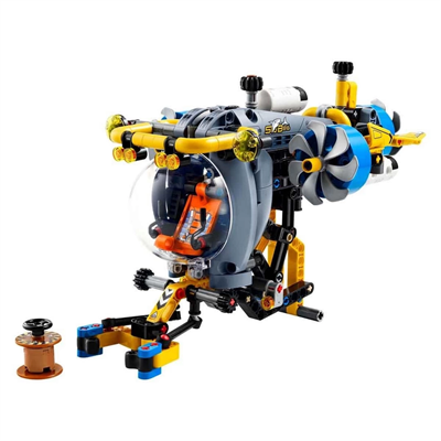 LEGO Technic Derin Deniz Araştırma Denizaltısı 42201