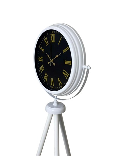 Lüks Beyaz Tripod Ayaklı Saat