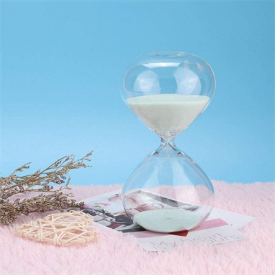 Masaüstü Cam Kum Saati – Estetik Tasarım, Dekoratif Zaman Ölçüm Aleti