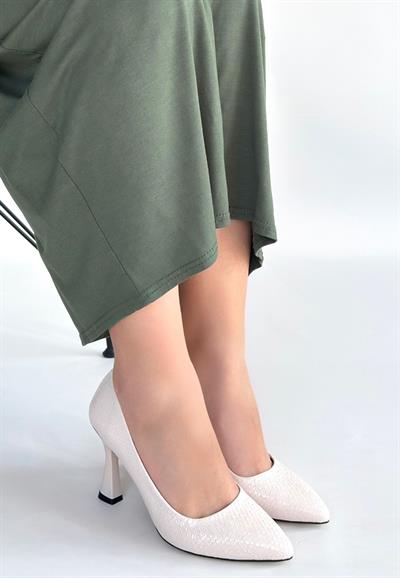 Merio Bej Baskılı Rugan Topuklu Ayakkabı