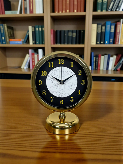 Mermer Işıltısı Gold 25 x 20 Cm Metal Masa Saati