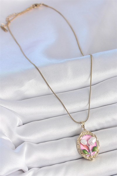 Mey İthalat® 316L Çelik Gold Renk Zincir Pembe Mineli İncili Çiçek İşlemeli Portre Model Kadın Kolye