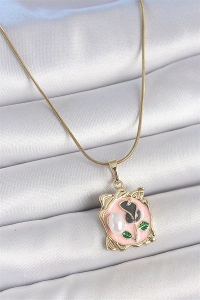 Mey İthalat® 316L Çelik Gold Renk Zincir Pembe Mineli Çiçek İşlemli İnci Detay Portre Model Kadın Kolye