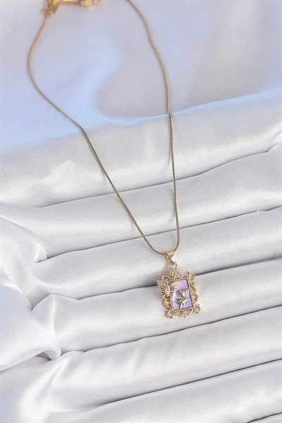 Mey İthalat® 316L Çelik Gold Renk Zincir Mor Mineli Çiçek İşlemeli Zirkon Taşlı Kelebek Detay Portre Model Kadın Kolye