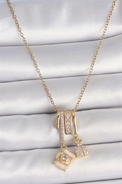 Mey İthalat® 316L Çelik Gold Renk Zirkon Taşlı Sallantı Fotoğraf Makinası Figür Charm Kadın Kolye