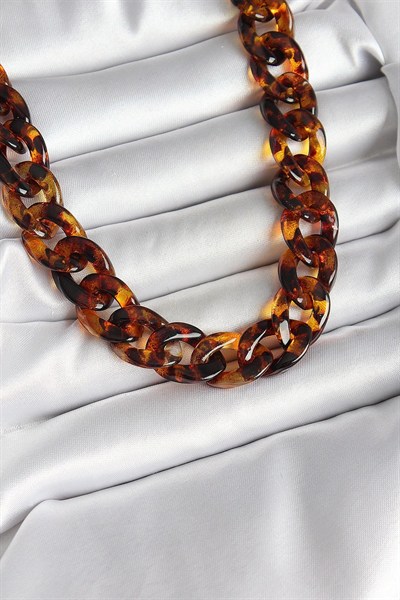 Mey İthalat® Leopar Desenli Mika Kalın Zincir Kadın Kolye