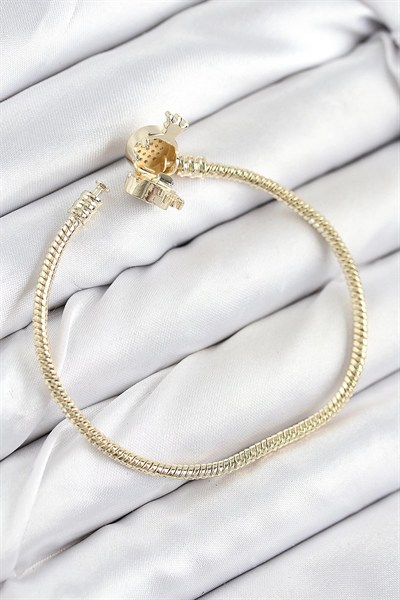 Mey İthalat® Pirinç Charm Zirkon Taşlı Taç Model Gold Renk Kadın Bileklik