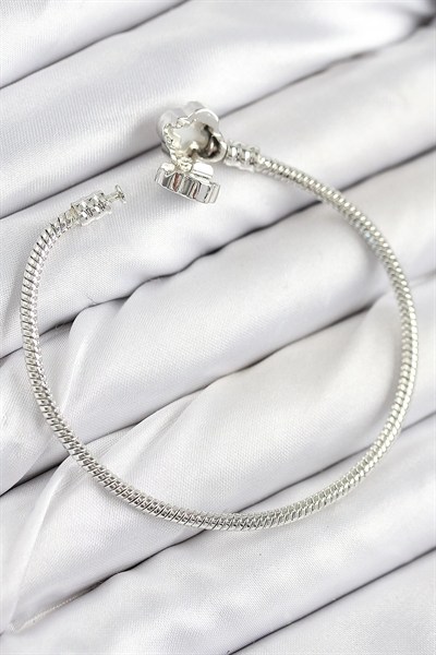 Mey İthalat® Pirinç Charm Zirkon Taşlı Yonca Model Gümüş Renk Kadın Bileklik