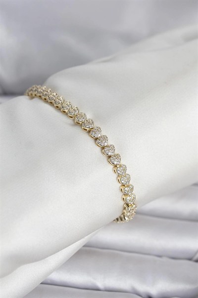 Mey İthalat® Pirinç Gold Renk Kalp Model Sıralı Zirkon Taşlı Kadın Bileklik