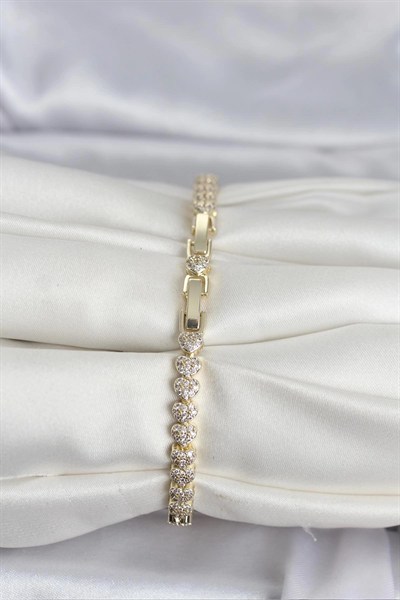 Mey İthalat® Pirinç Gold Renk Kalp Model Sıralı Zirkon Taşlı Kadın Bileklik