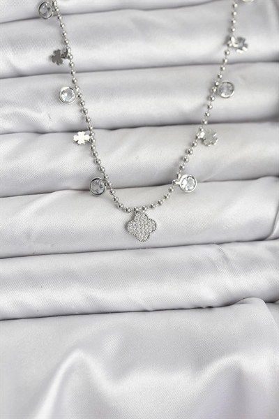 Mey İthalat® Pirinç Gümüş Renk Yonca Model Kadın Kolye