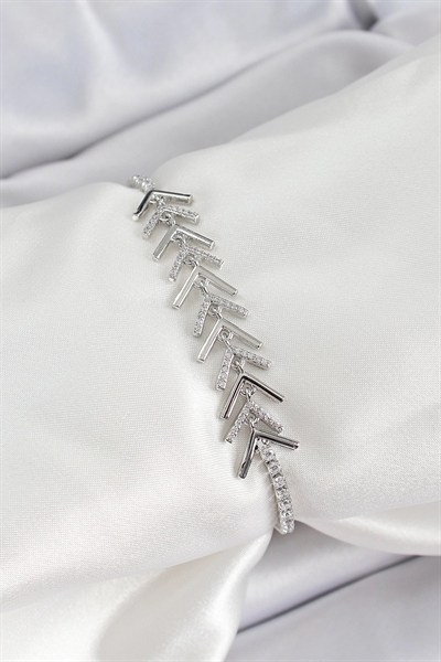 Mey İthalat® Pirinç Gümüş Renk Zirkon Taşlı Balık Sırtı Kadın Bileklik