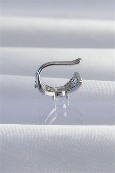 Mey İthalat® Pirinç Gümüş Renk Zirkon Taş Kaplama Earcuff Küpe