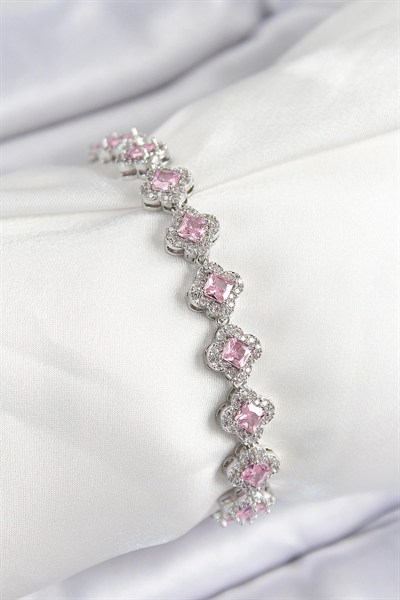 Mey İthalat® Pirinç Zirkon Taşlı Pembe Yonca Baget Model Gümüş Renk VIP Seri Kadın Bileklik
