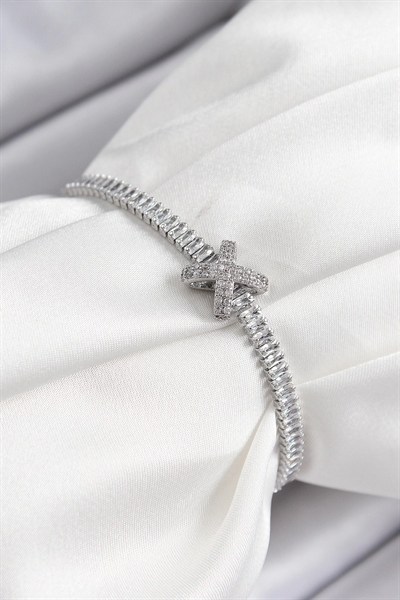 Mey İthalat® Pirinç Zirkon Taşlı X Detaylı Su Yolu Model Gümüş Renk Asansörlü Kadın Bileklik