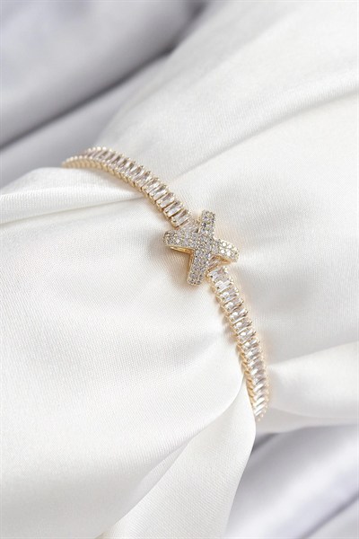 Mey İthalat® Pirinç Zirkon Taşlı X Detaylı Su Yolu Model Gold Renk Asansörlü Kadın Bileklik