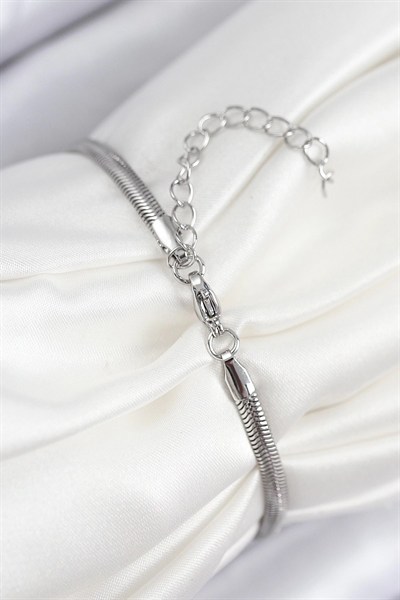 Mey İthalat® Pirinç Zirkon Taşlı Yonca Model Gümüş Renk Kadın Bileklik