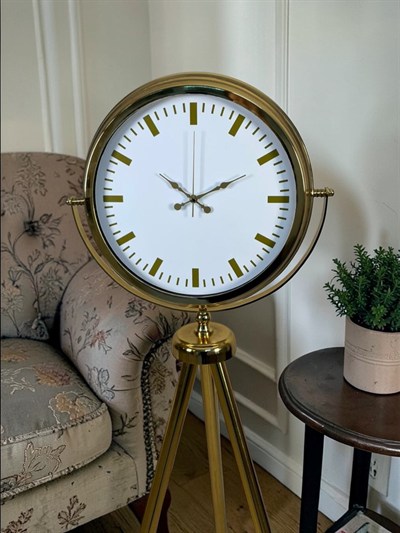 Modern Gold Tripod Ayaklı Saat