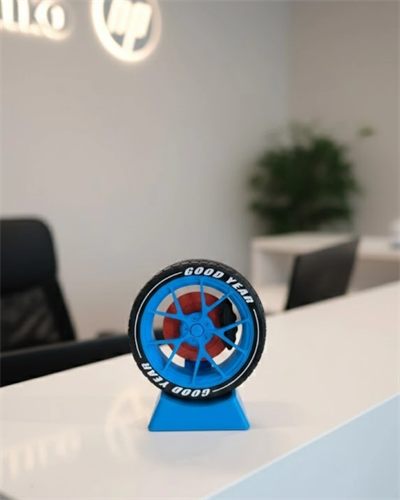 Modern Ofis Dekoru Jant Görünümlü Masa Üstü Aksesuar