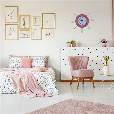 Pembe Kavelalı Dümen Duvar Saati