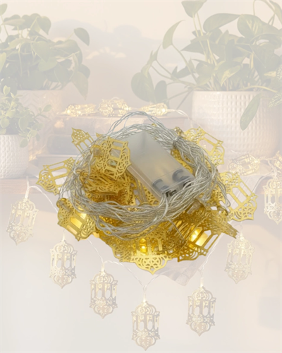 Pilli Ramazan Işıkları Altın Renk Fener Figürlü LED Süsleme