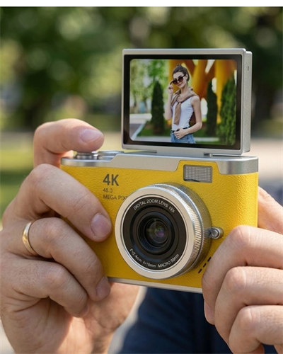 Profesyonel Çekim İçin 48 MP Dijital Kamera Flip Screen 18x Zoom Uzun Pil Ömrü