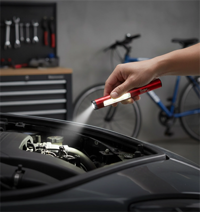 Profesyonel Şarjlı Mıknatıslı El Feneri Oto Feneri Çok Amaçlı Aydınlatma Çözümü