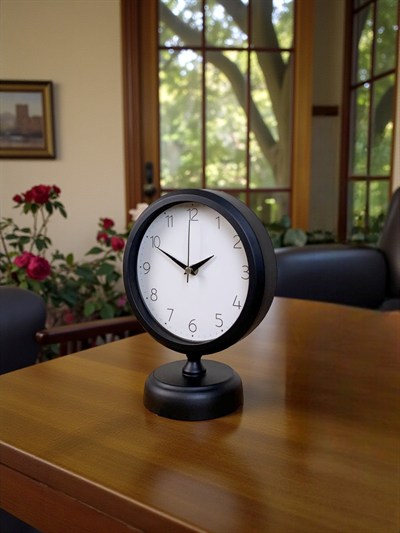 Pure Black 25 x 20 Cm Metal Modern Masa Saati