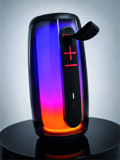 RGB Işıklı Bluetooth Hoparlör Güçlü Ses Type-C Şarjlı Taşınabilir Kablosuz Speaker