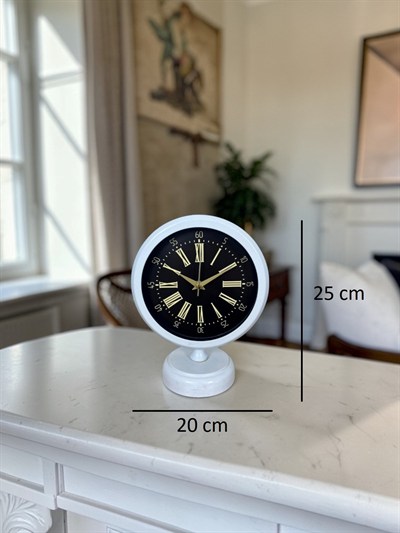 Regal White 25 x 20 Cm Metal Masa Saati