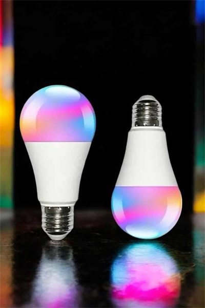 Renk Değiştirebilen RGB Işıklı Led Ampul A+Enerji 10 Watt Led Işık